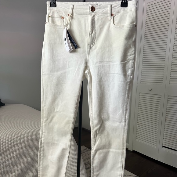 NEW - Vineyard Vines White Jeans - Picture 7 of 9